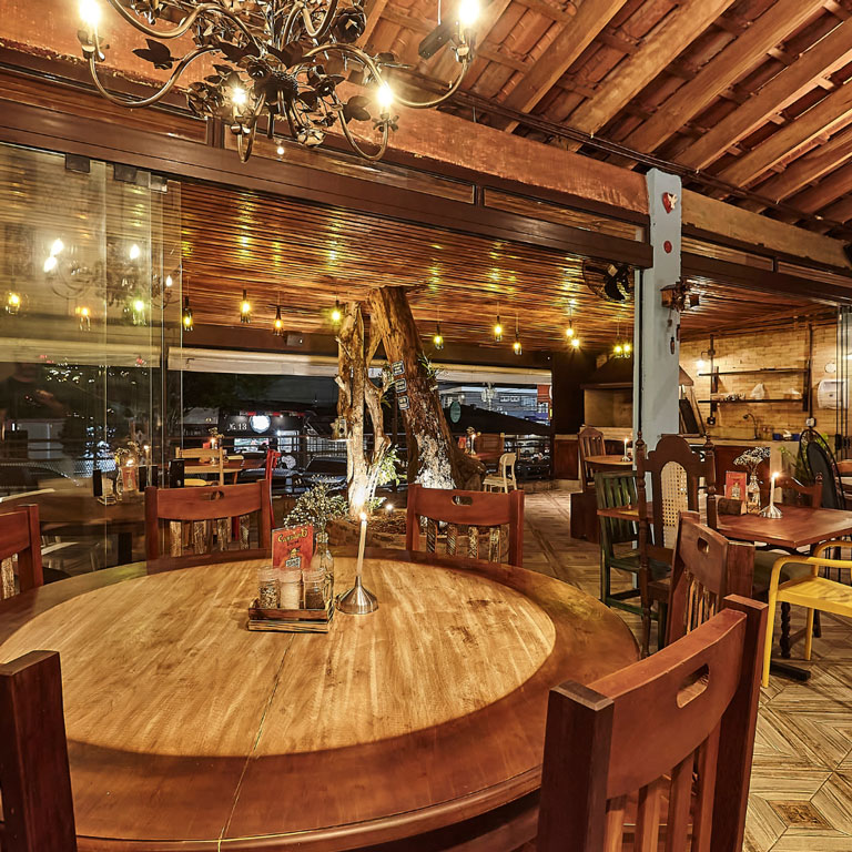 granja_viana_ambiente_bar_parrilla_churrascaria_restaurante_argentino_portucho (12)